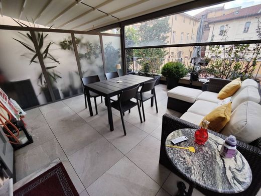 Apartamento - Bolonha, Emilia-Romagna