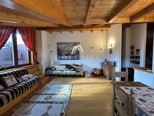Apartment in Cortina d'Ampezzo, Provincia di Belluno