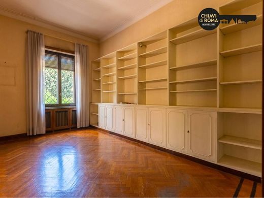 Appartamento a Roma, Lazio