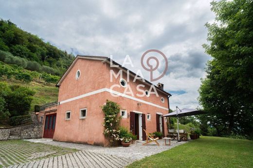 Villa in Cison di Valmarino, Provincia di Treviso