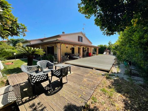 Villa in Grosseto, Provincia di Grosseto