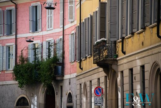 Διαμέρισμα σε Μιλάνο, Città metropolitana di Milano