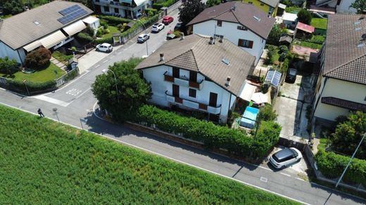 Villa à Cernusco sul Naviglio, Milan