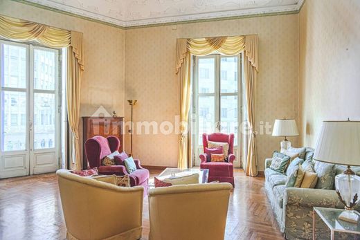 Apartment / Etagenwohnung in Mailand, Lombardei