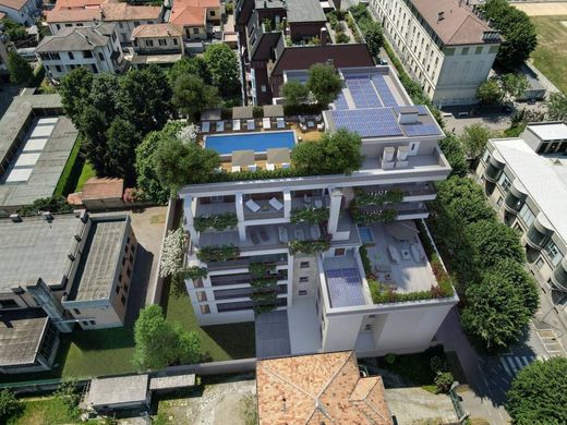 Penthouse w Melzo, Città metropolitana di Milano