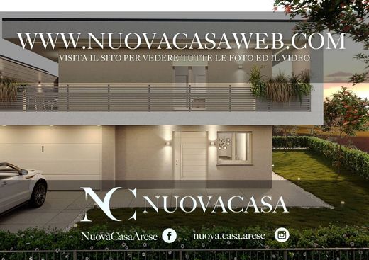 Villa in Tradate, Provincia di Varese