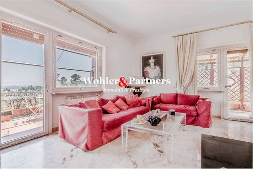 Penthouse in Rome, Latium
