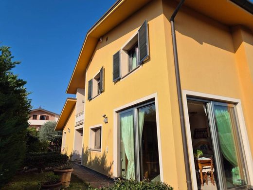 Villa in Calcinaia, Pisa