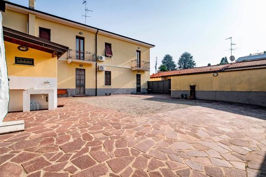 Luxe woning in Legnano, Città metropolitana di Milano