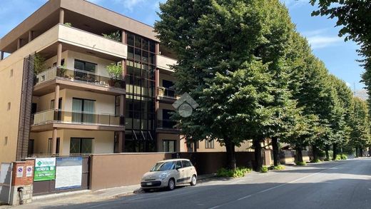 Apartment in Prato, Provincia di Prato