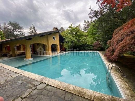 Villa in Appiano Gentile, Provincia di Como
