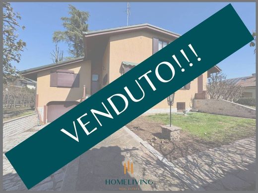 Βίλα σε Trezzano sul Naviglio, Città metropolitana di Milano