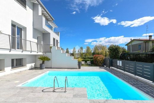 Villa in Peschiera del Garda, Provincia di Verona