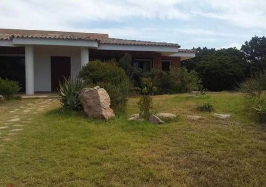 Villa en Aglientu, Provincia di Sassari