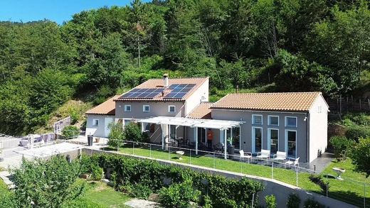 Villa in Magliolo, Provincia di Savona