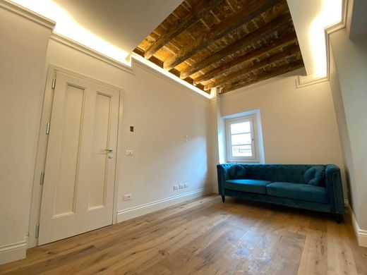 Appartamento a Firenze, Toscana