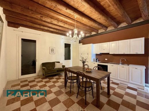Apartment in Castello di Godego, Provincia di Treviso