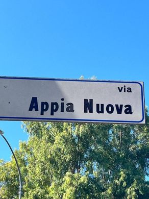 ﻓﻴﻼ ﻓﻲ روما, Lazio