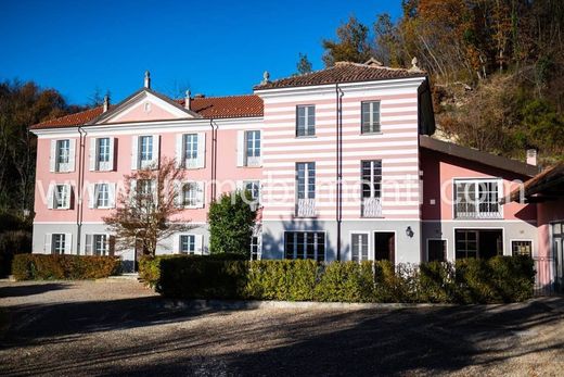 Villa a Acqui Terme, Alessandria