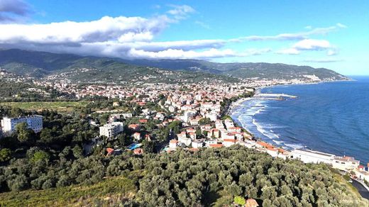 Villa a Diano Marina, Imperia