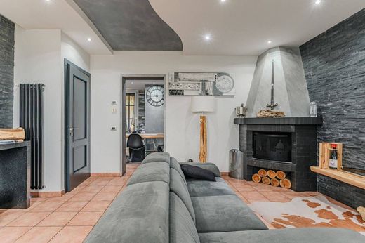 Villa a Quarrata, Pistoia