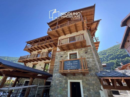 Daire Limone Piemonte, Cuneo ilçesinde