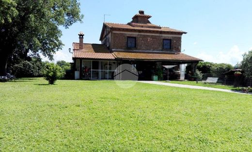 Villa - Nepi, Provincia di Viterbo