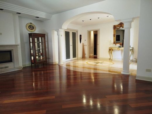 Вилла, Carpenedolo, Provincia di Brescia