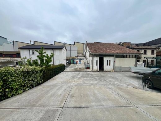 豪宅  Albignasego, 帕多瓦省