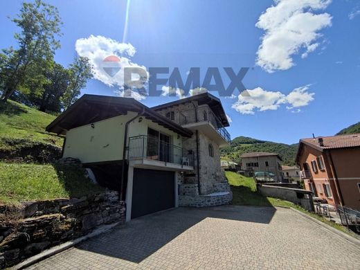 Вилла, Schignano, Provincia di Como