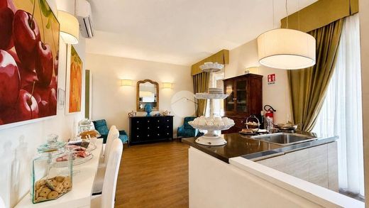 Apartment / Etagenwohnung in Gaeta, Provincia di Latina