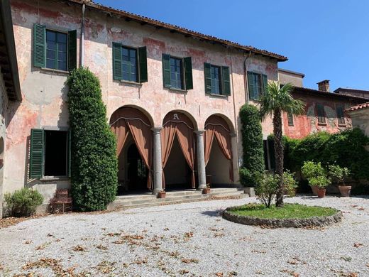 Villa - Bosisio Parini, Provincia di Lecco