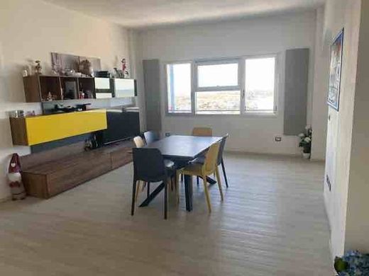 Daire Cesenatico, Forlì ilçesinde