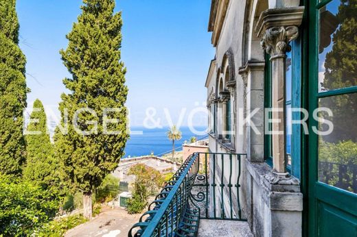 Villa Taormina, Messina ilçesinde