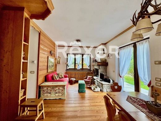 Campertogno, Provincia di Vercelliのヴィラ