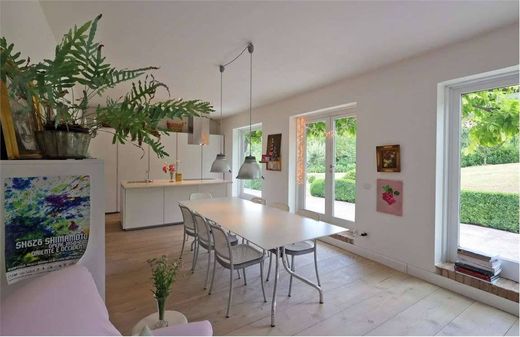 Villa in Quattro Castella, Provincia di Reggio Emilia