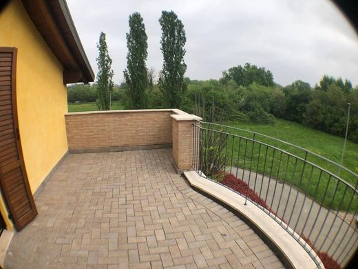 ﻓﻴﻼ ﻓﻲ مودينا, Provincia di Modena