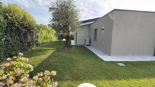 Villa in Manerba del Garda, Provincia di Brescia