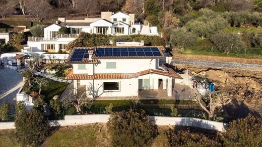 Villa in Padenghe sul Garda, Provincia di Brescia
