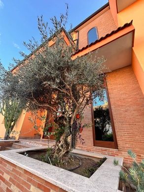 Villa Pontecagnano, Salerno ilçesinde