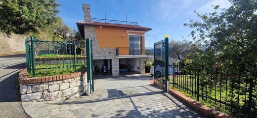 Villa in Leivi, Provincia di Genova