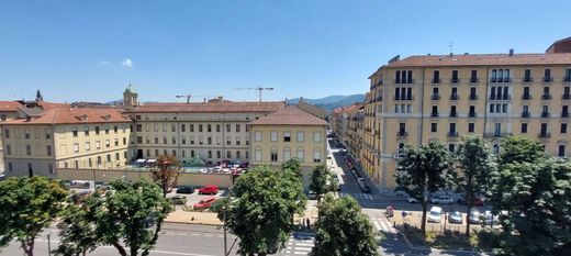 Appartamento a Torino, Provincia di Torino