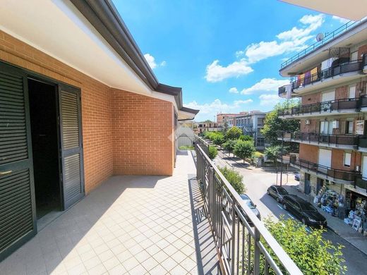 Villa in Pomigliano d'Arco, Naples