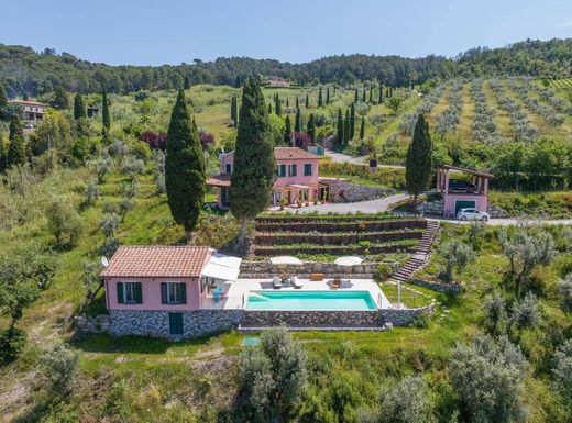 Villa in Riparbella, Province of Pisa