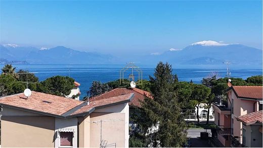 Penthouse in Desenzano del Garda, Provincia di Brescia