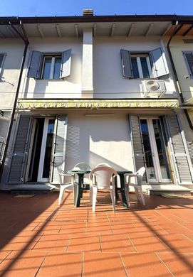 Prato, Provincia di Pratoのヴィラ