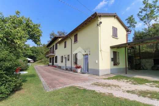 Villa - Gavardo, Provincia di Brescia