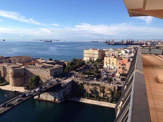 Piso / Apartamento en Tarento, Puglia