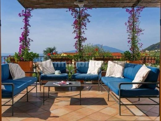 Villa in Vico Equense, Naples