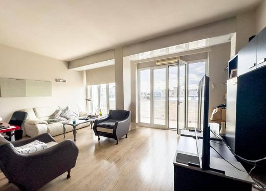 펜트하우스 / 바리, Bari